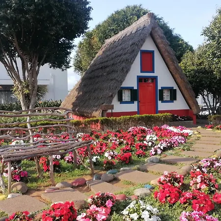 House Santa Ana *