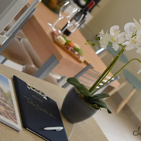 House Santa Ana * Сантана