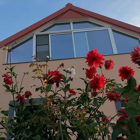 House Santa Ana Nyaraló Santana