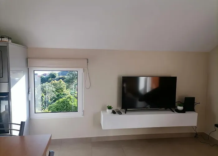 House Santa Ana 度假居