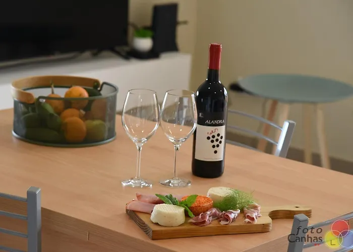 House Santa Ana 度假居