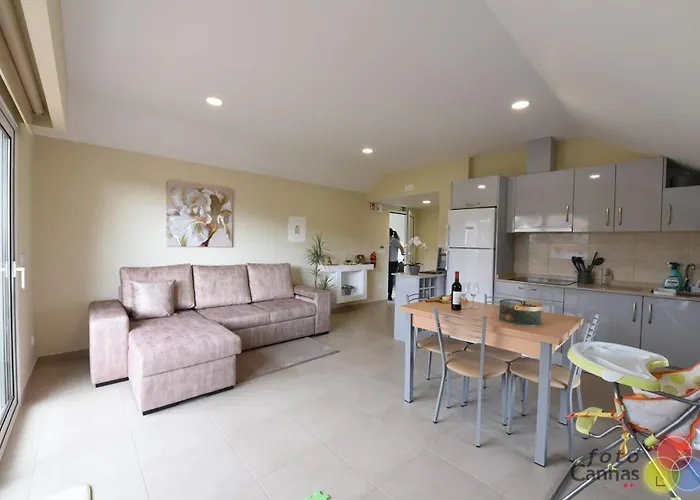 House Santa Ana 度假居