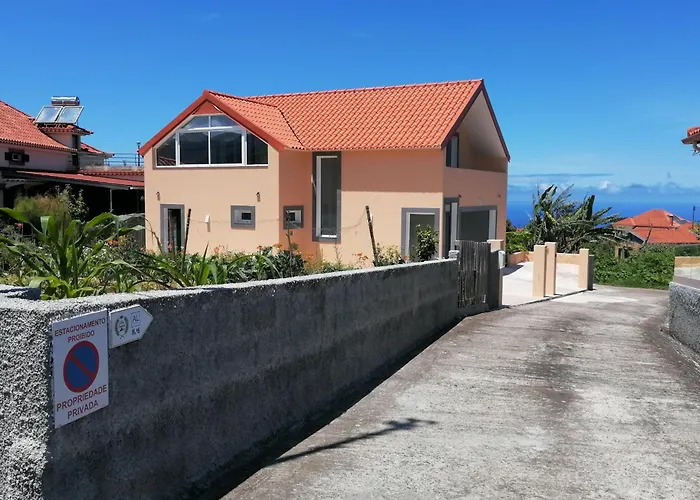 House Santa Ana * Santana (Madeira)