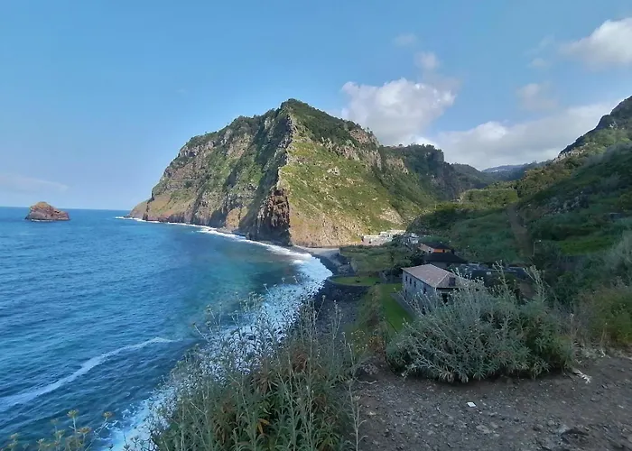 House Santa Ana 度假居